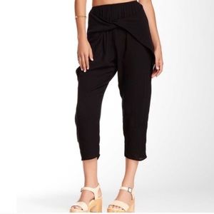 Free Press Brand Knot Front Pants Cropped NWOT